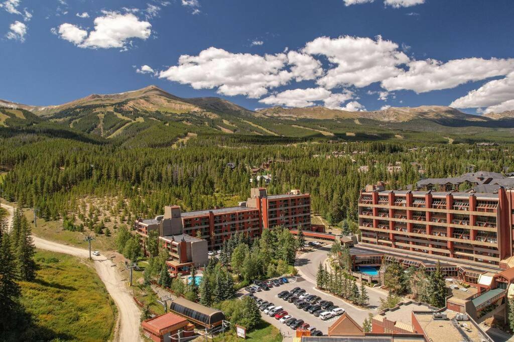 Beaver Run Studio- Dog Friendly Apartment Breckenridge