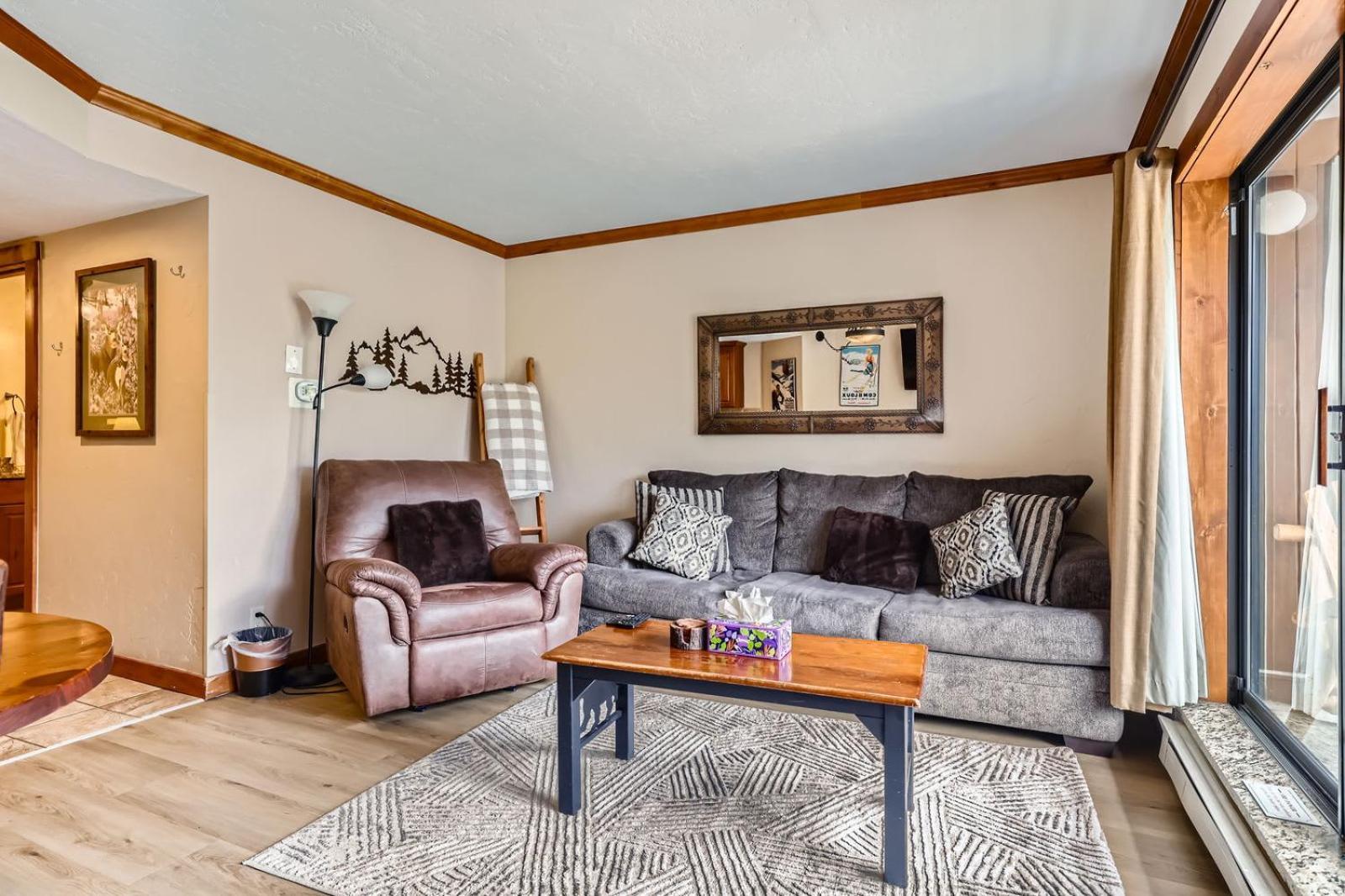 Beaver Run Studio- Dog Friendly *